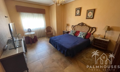 Venta - Villa - San Miguel de Salinas - Pueblo