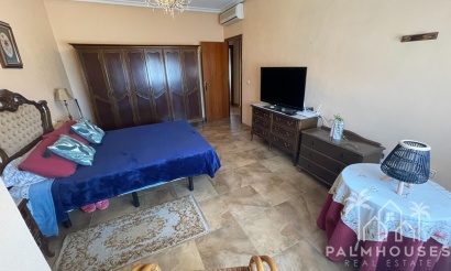 Venta - Villa - San Miguel de Salinas - Pueblo