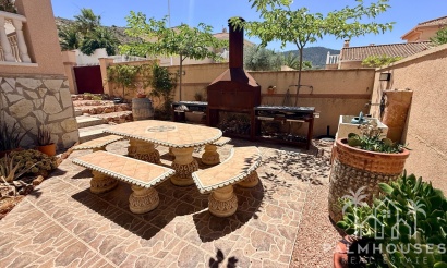 Resale - Villa - Hondón de las Nieves