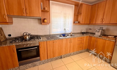 Resale - Villa - Hondón de las Nieves