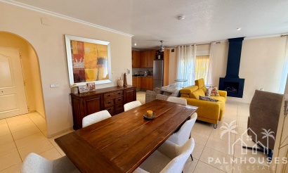 Resale - Villa - Hondón de las Nieves