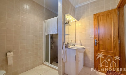 Resale - Villa - Hondón de las Nieves