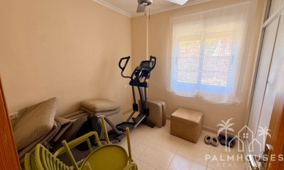 Resale - Villa - Hondón de las Nieves