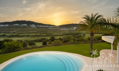 New Build - Villa - Casares