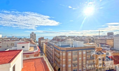 Resale - Apartments - Torrevieja - Playa del cura