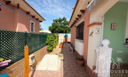 Revente - Villa - Los Montesinos - La Herada
