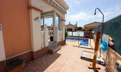 Revente - Villa - Los Montesinos - La Herada