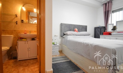 Revente - Apartment - Orihuela Costa - Punta Prima