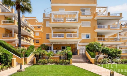 Revente - Apartment - Orihuela Costa - Costa Blanca