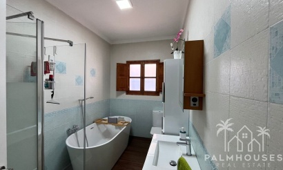 Venta - Villa - La Torre Golf Resort - Inland
