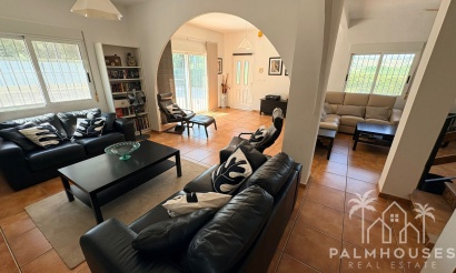 Revente - Villa - Canadas De San Pedro - Inland