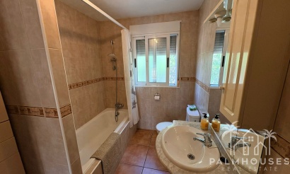 Revente - Villa - Canadas De San Pedro - Inland