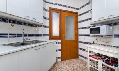 Venta - Apartment - Torrevieja - Playa del cura