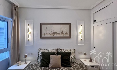 Venta - Apartment - Torrevieja - Estacion de autobuses