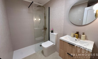 Venta - Apartment - Torrevieja - Estacion de autobuses