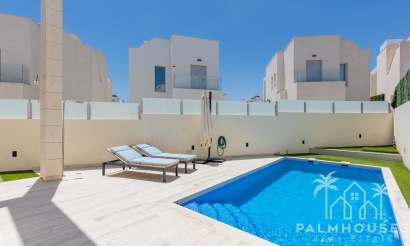 Revente - Villa - Orihuela Costa - Lomas de Cabo Roig