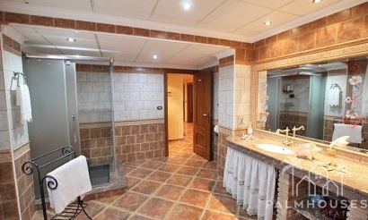 Herverkoop - Villa - Formentera del Segura - C- Cooperativa