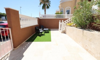 Revente - Villa - Orihuela Costa - Costa Blanca