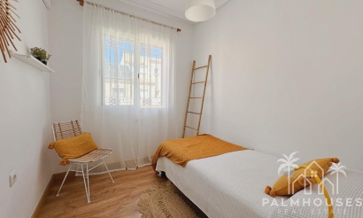 Revente - Villa - Orihuela Costa - La Zenia