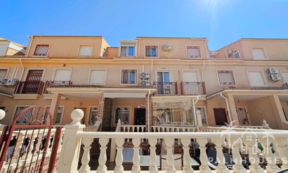 Revente - Villa - Orihuela Costa - La Zenia