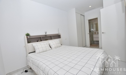 Venta - Villa - Los Montesinos - Costa Blanca