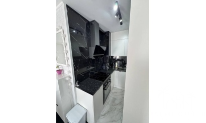 Revente - Apartment - Torrevieja - Carrefour