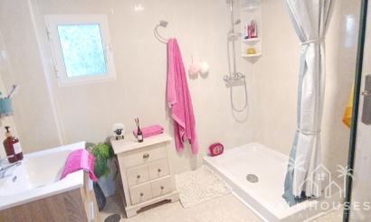 Venta - Villa - Canadas De San Pedro - Inland