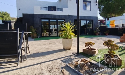Venta - Villa - Canadas De San Pedro - Inland