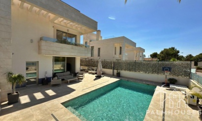 Revente - Villa - Orihuela Costa - Villamartin