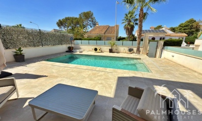 Revente - Villa - Orihuela Costa - Villamartin