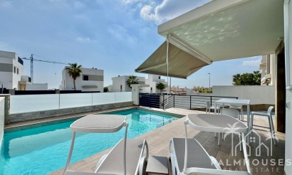 Venta - Villa - San Miguel de Salinas - Bellavista