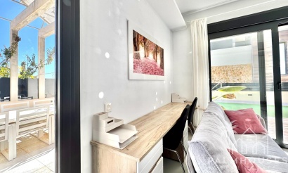 Herverkoop - Villa - Orihuela Costa - Lomas de Cabo Roig