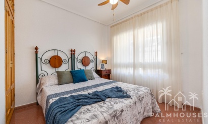 Revente - Apartment - Torrevieja - Paseo maritimo