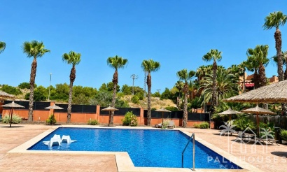 Revente - Apartment - Villamartin - Costa Blanca