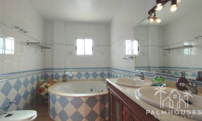 Venta - Villa - Torrevieja - La Siesta