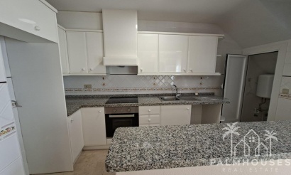 Resale - Apartments - Orihuela Costa - Villamartin