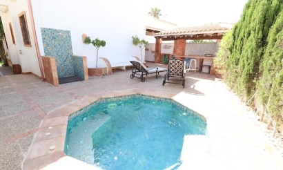 Revente - Villa - Orihuela Costa - Costa Blanca
