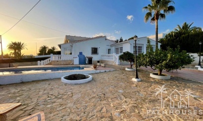 Herverkoop - Villa - Benidorm - Urbanizaciones