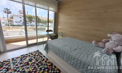 Revente - Villa - Orihuela Costa - Costa Blanca