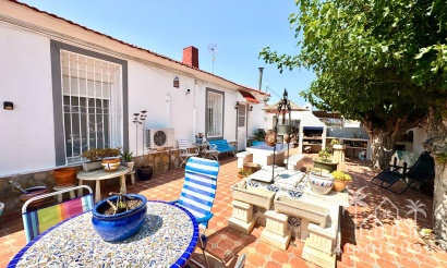 Revente - Villa - Dolores - Comunidad Valenciana