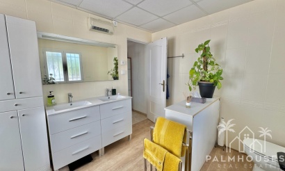 Revente - Villa - Dolores - Comunidad Valenciana