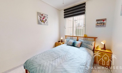 Herverkoop - Villa - San Miguel de Salinas - 03193