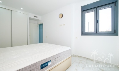 Venta - Apartment - Torrevieja - Playa del cura