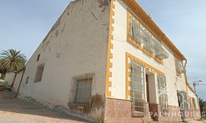 Venta - Villa - La Romana - Inland