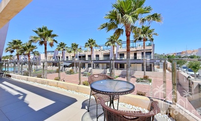 Revente - Apartment - Pilar de La Horadada - Costa Blanca