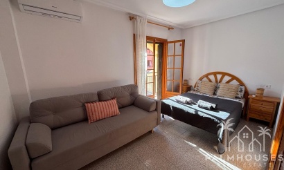 Resale - Apartments - Torrevieja - Los Frutales