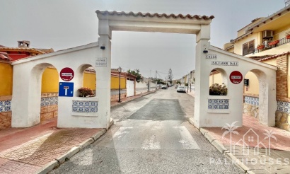 Revente - Villa - Torrevieja - Los Balcones
