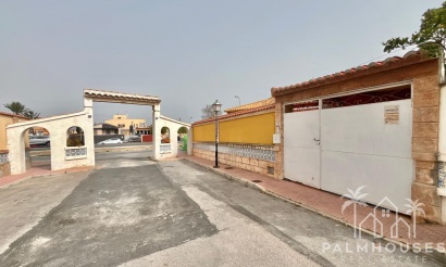 Revente - Villa - Torrevieja - Los Balcones
