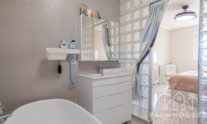 Venta - Villa - San Miguel de Salinas - Inland