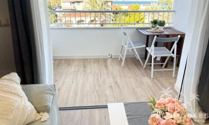 Revente - Apartment - Torrevieja - Punta Prima